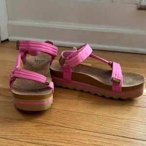 Reef Pink and Brown Cork Sandals
